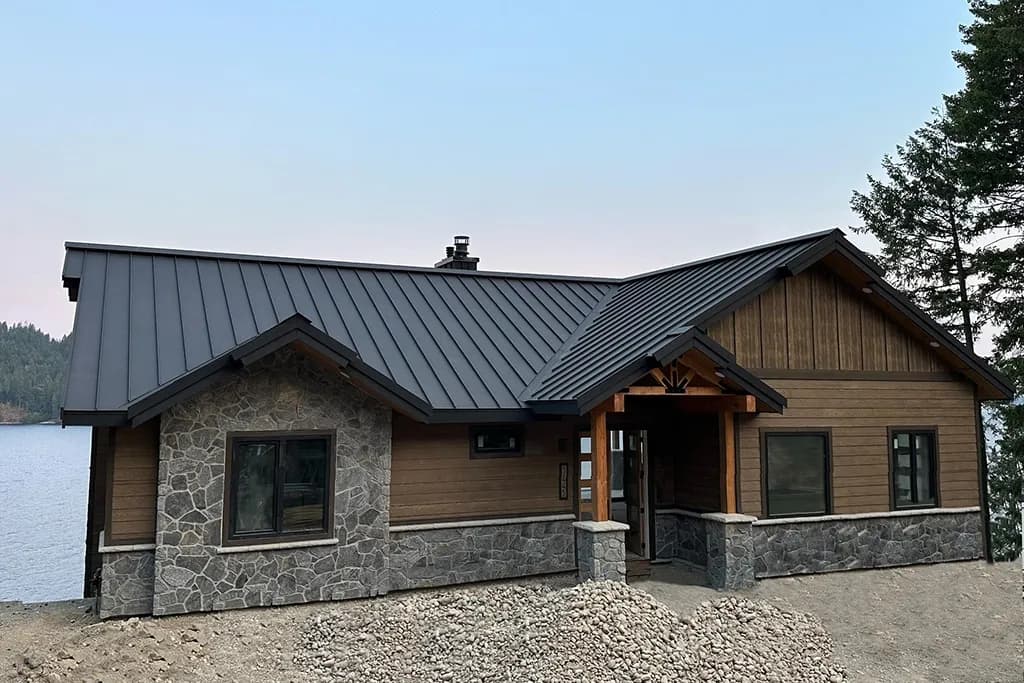 Residential-Lake-Home-1