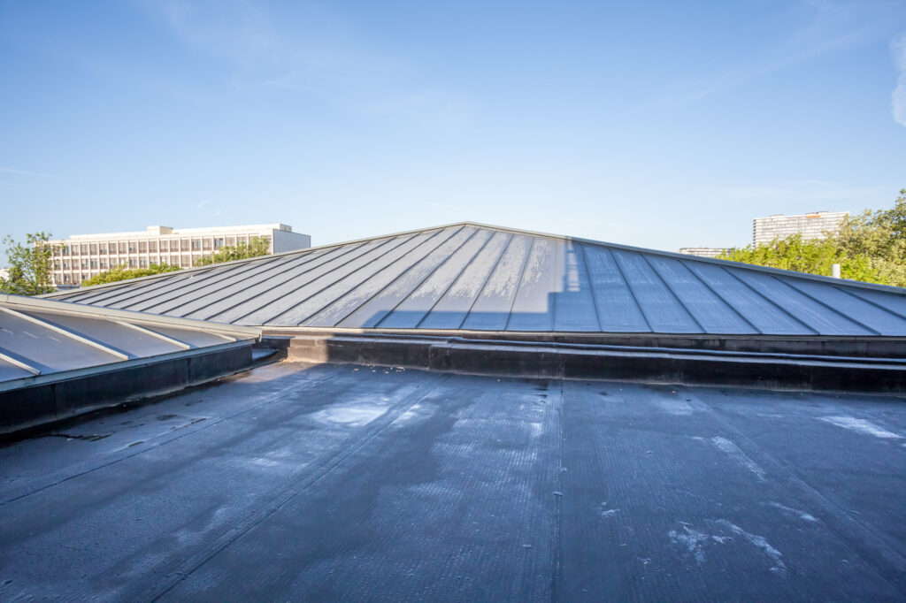 commercial roofing company