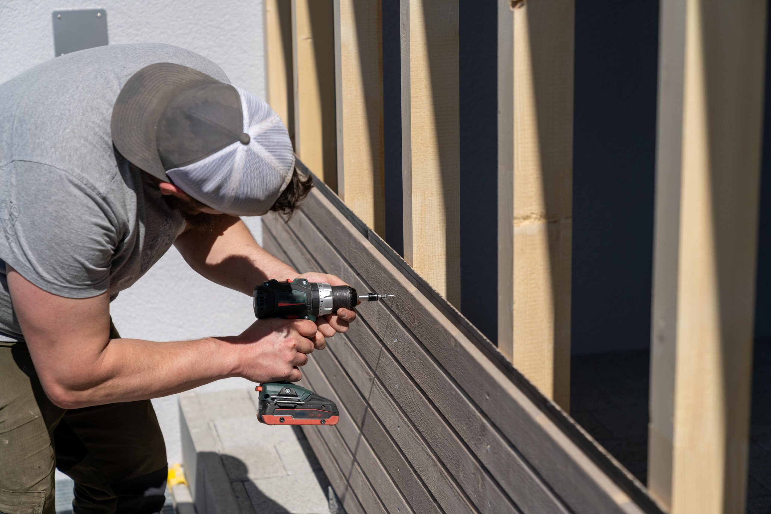 Siding Installation min Siding Installation min