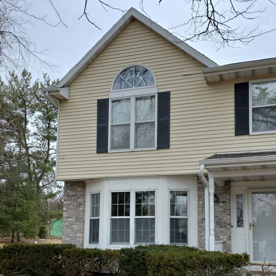 Heins Contracting Sidng 2